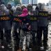 Gaya Penampilan unik para masyarakat pendemo