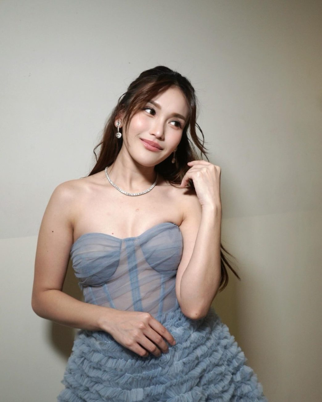 Ayu Ting Ting Kesederhanaan Kehangatan Keluarga