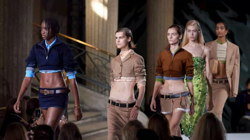 Panduan Thrift Fashion Y2K 2025: Dapat 20 Outfit dengan 500 Ribu