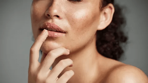5 Tips Blurred Lips Soft yang Lagi Viral di 2026