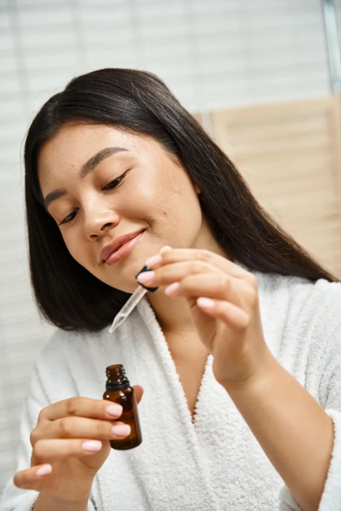 Bukan Banyak Produk, Slow Beauty Justru Bikin Kulitmu Glowing Lebih Alami