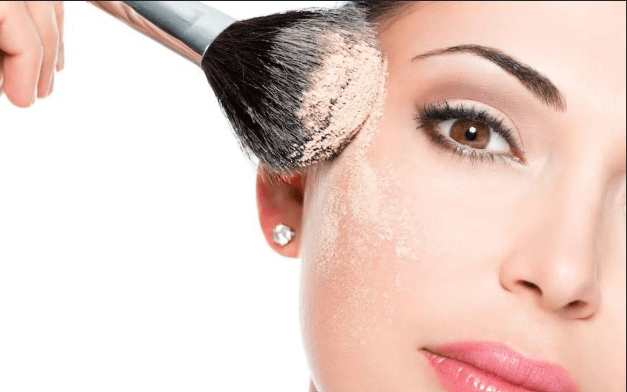 8 Kandungan Bedak yang Bisa Bantu Cerahin Wajah dan Kontrol Sebum