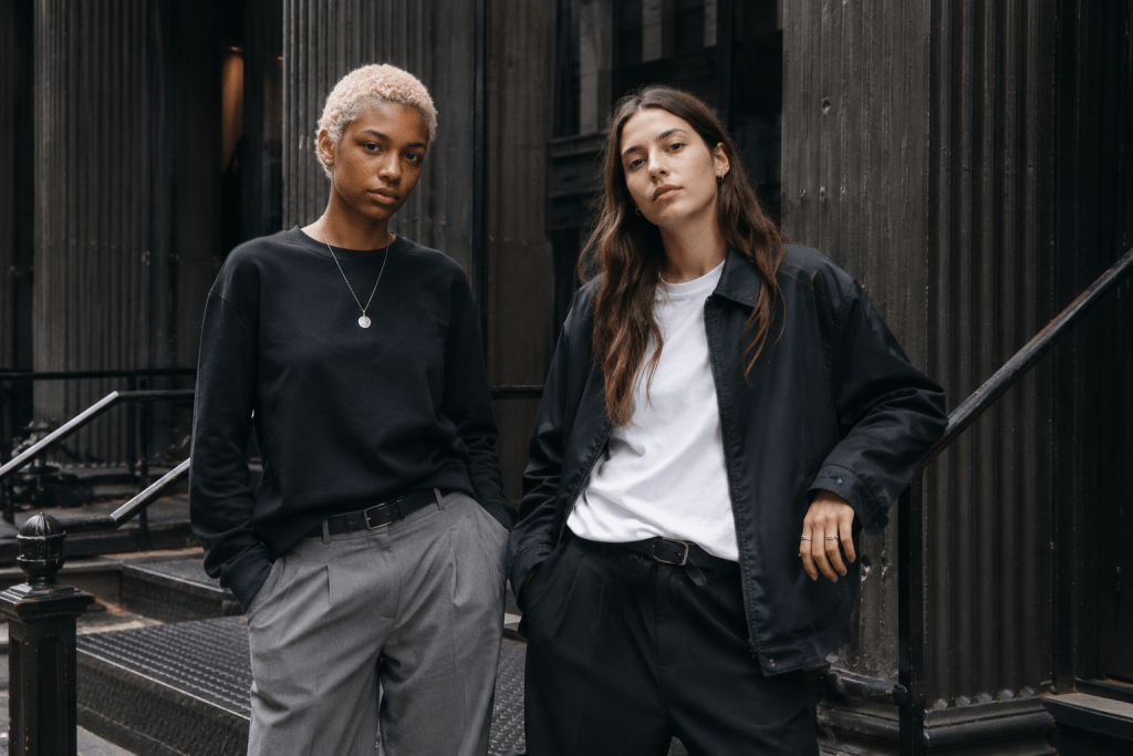 Bukan Maskulin, Tomboy Chic 2026 Justru Bikin Outfitmu Makin Kece